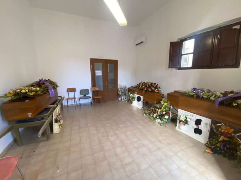 Turdo: emergenza loculi a Cefalù