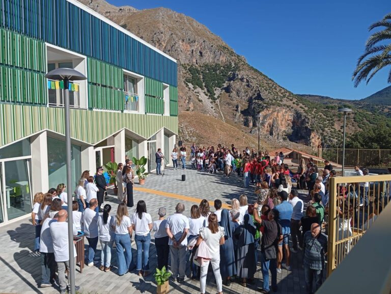 Apertura anno scolastico nella nuova scuola Luigi Pirandello di Isnello