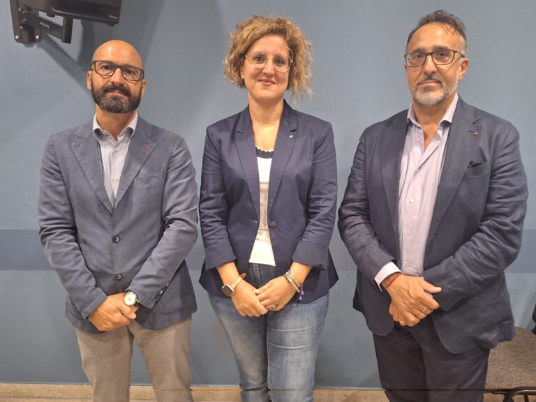 Violenza cittadina. Marcia silenziosa di marcia silenziosa di Cgil Cisl Uil e Acli