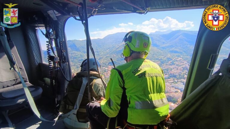 Turista tedesca soccorsa sulla Rocca di Cefalu’