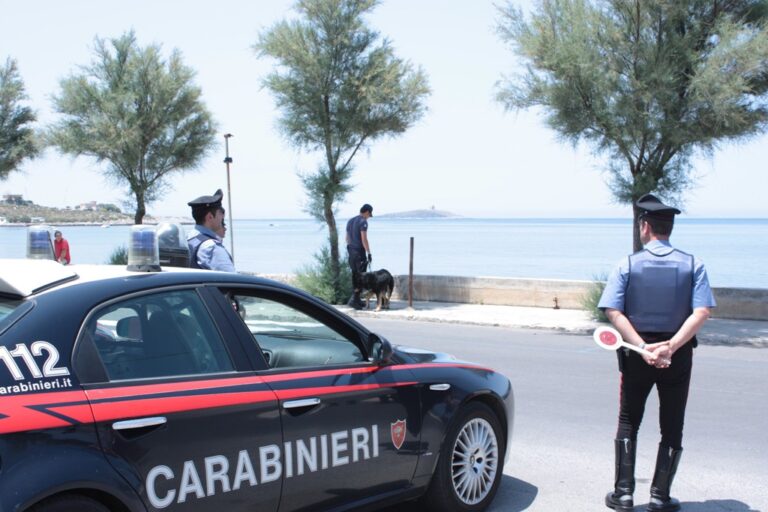 CEFALÙ, FURIA CONTRO L’EX: DEVASTA IL B&B CON UNA MAZZA DA BASEBALL. ARRESTATO DAI CARABINIERI
