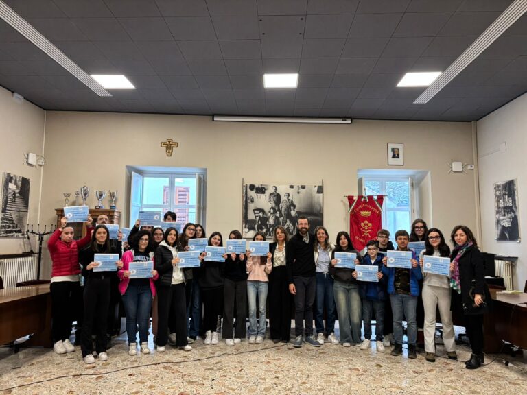 Petralia Sottana,contributo di 500 euro ai nuovi iscritti al Liceo delle Scienze Umane