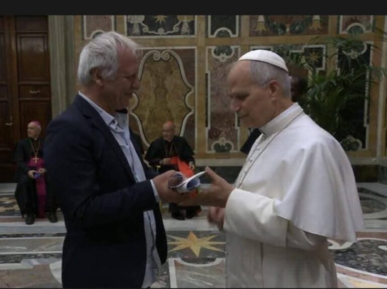 Il regista Scimeca e Papa Leone celebrano il 400° Anniversario del Santissimo Crocifisso di Montemaggiore Belsito e il suo film