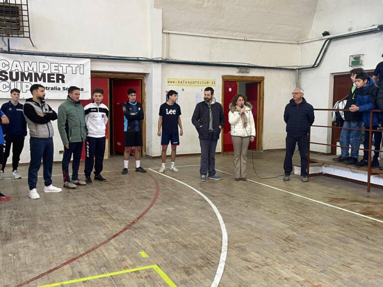 Petralia Sottana,Torneo di Calcio a 5 presso il Palazzetto dello Sport : un successo di sport e solidarietà