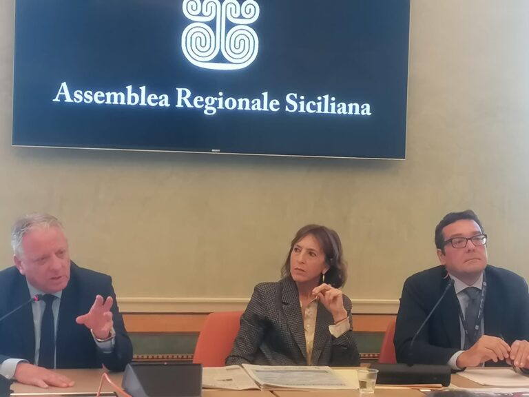 Anci Sicilia, Migliorano le entrate della Regione, sale il numero dei Comuni in dissesto. E’ il paradosso del caso Sicilia