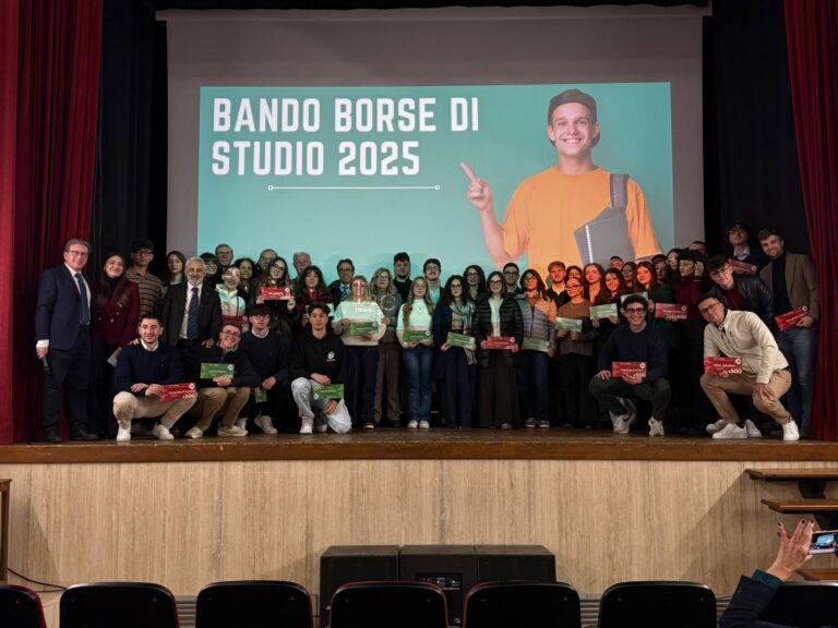 BCC Madonie premia il merito: consegnate le borse di studio a 46 giovani soci e figli di soci