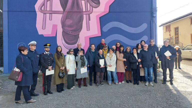 GANGI, UN MURALE DI BUGLISI RACCONTA LO STEMMA STORICO DEL PAESE MADONITA