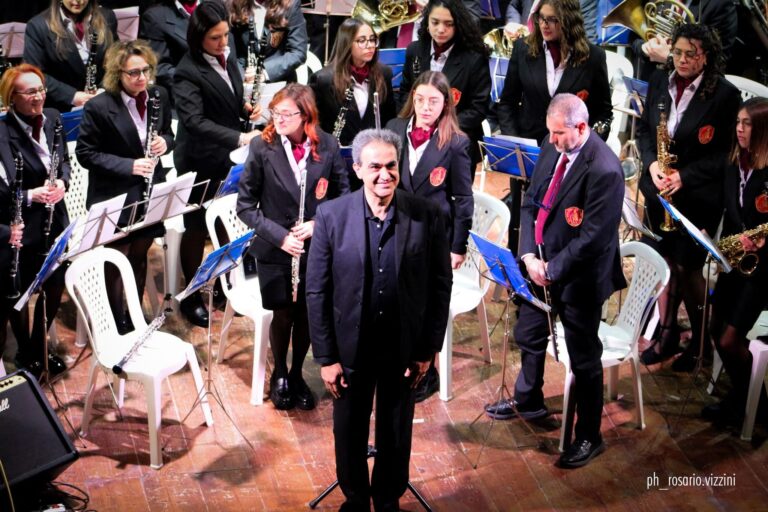 Banda Pintorno. Grande successo per il Concerto di Natale e Capodanno
