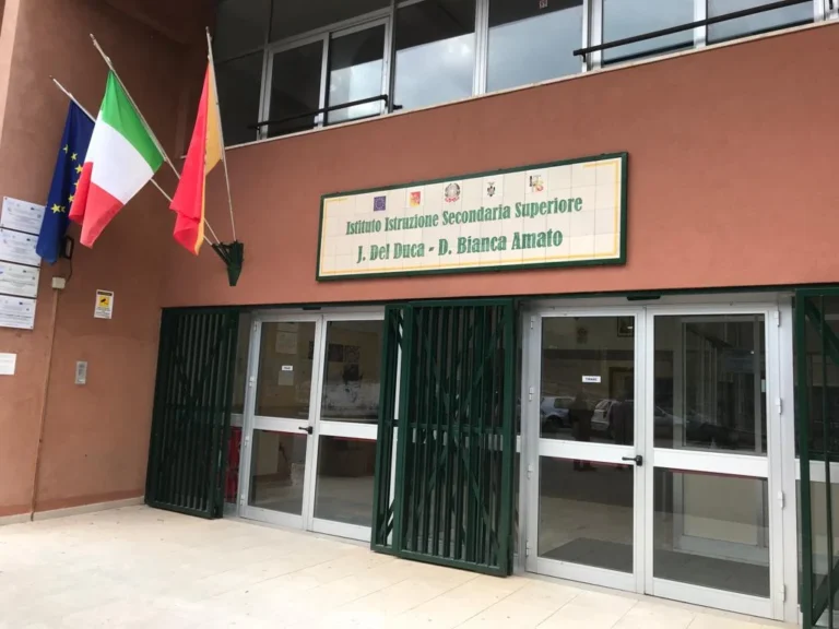 L’I.I.S.S. “Jacopo del Duca- Diego Bianca Amato” di Cefalù apre le porte