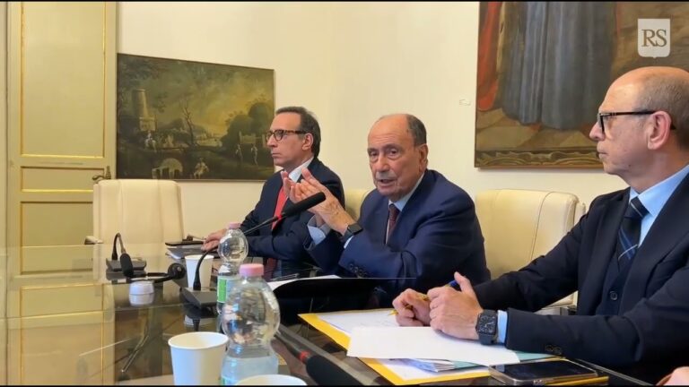 Maltempo in Sicilia, dichiarato lo stato di emergenza. Schifani: «Vicino ai cittadini e alle imprese, stanziati i primi 70 milioni per le urgenze»
