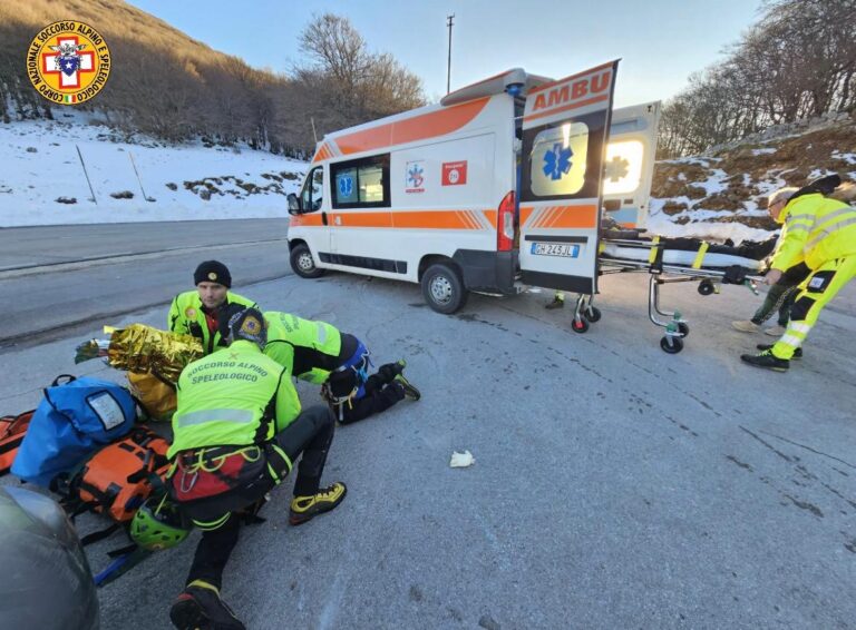 Soccorso Alpino e Speleologico in azione a Piano Battaglia