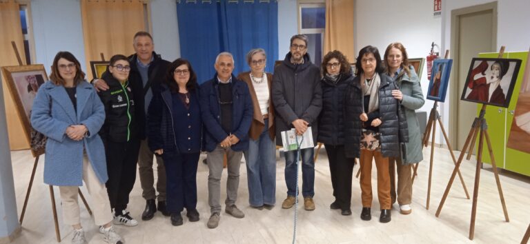 Gangi, “Pennellate al Femminile” di Nina Vazzano esposte al “G. Salerno”