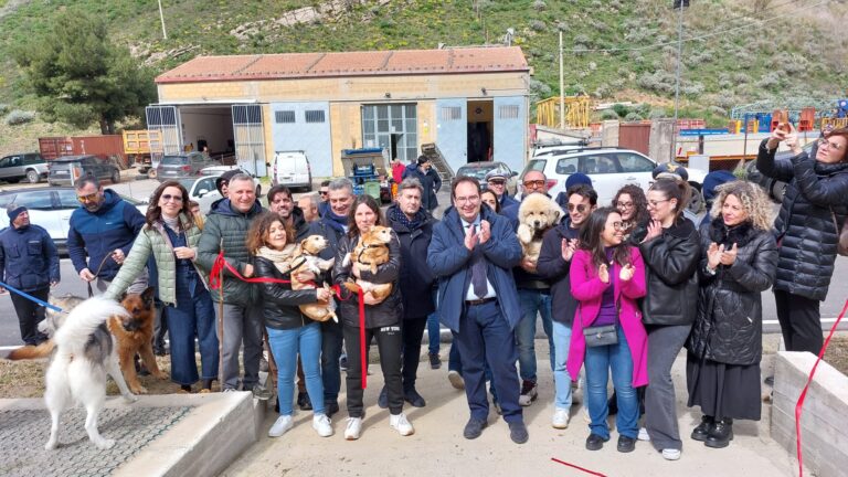 Gangi,inaugurata nuova area sgambamento cani e area ristoro