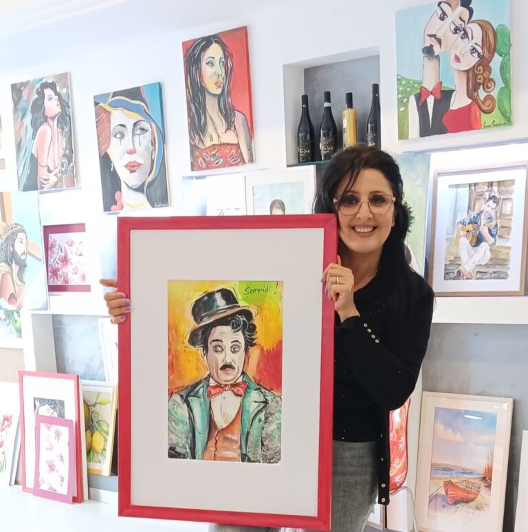 La pittrice Anna Giangrande, in giro per le Madonie