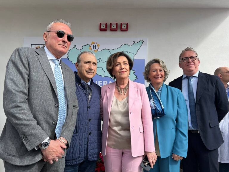 Salute, inaugurato a Palermo il nuovo pronto soccorso del Cervello