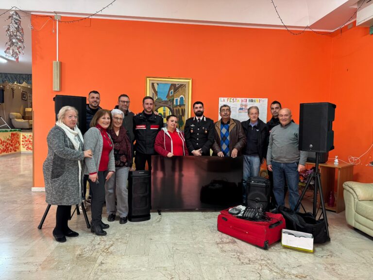 I Carabinieri recuperano materiali rubati all’Auser