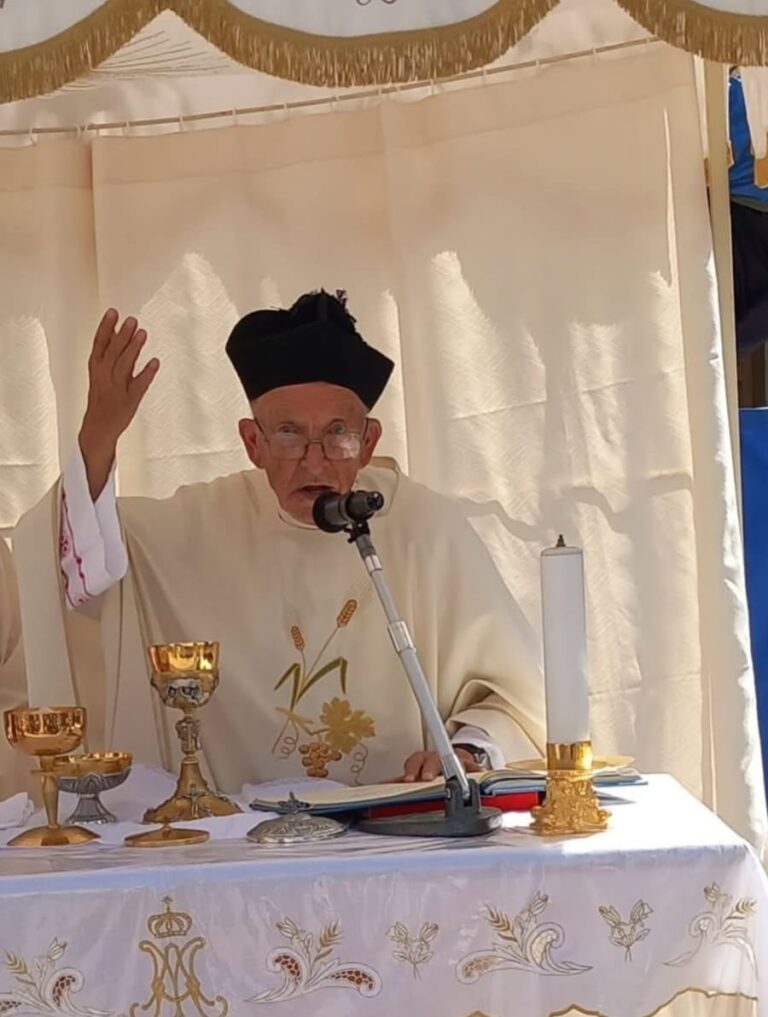 Lutto a Petralia Soprana: addio a  Padre Velardi, Parroco della Parrocchia SS. Trinità