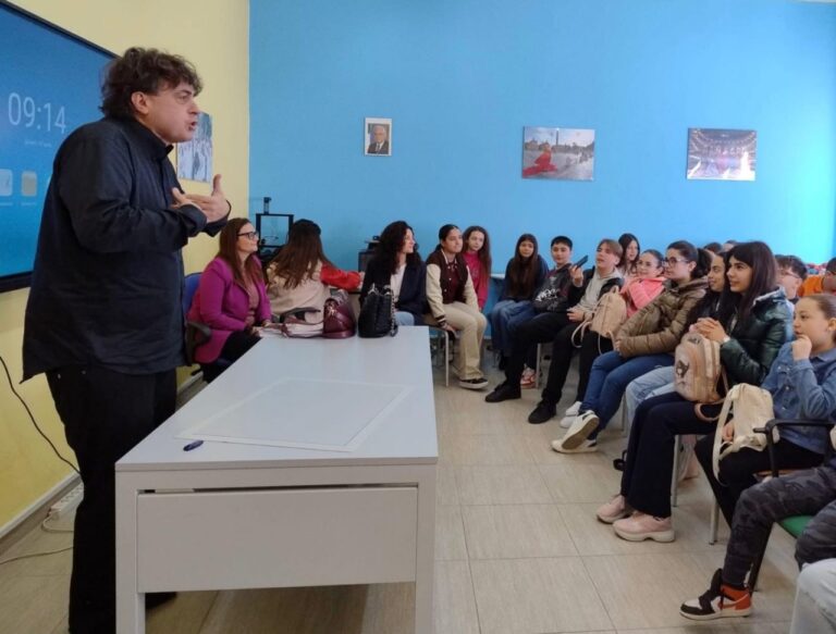 Cinema e Immagini per la Scuola:“La Decima Musa nei luoghi di pietra”