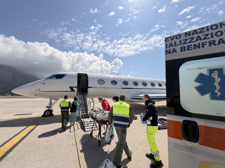 Aeronautica Militare. Volo salvavita per bimbo di 2 anni