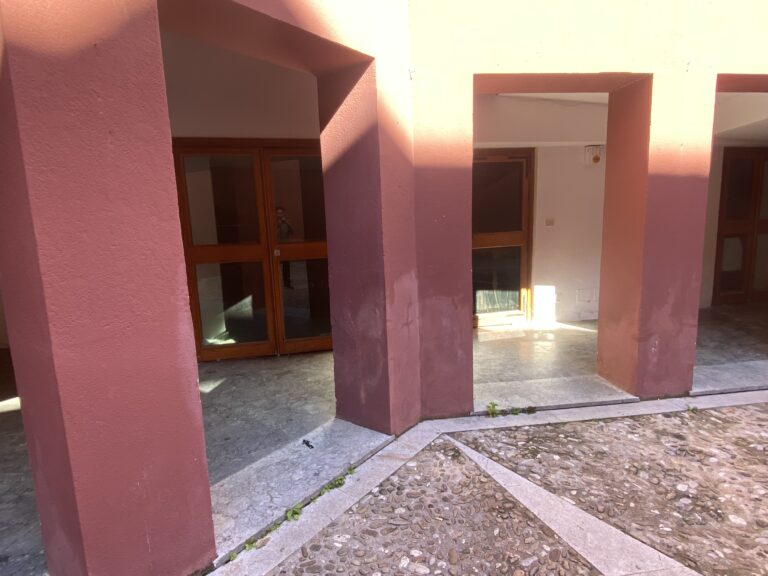Cefalù. Turdo: accesso chiuso e degrado alla Corte delle Stelle
