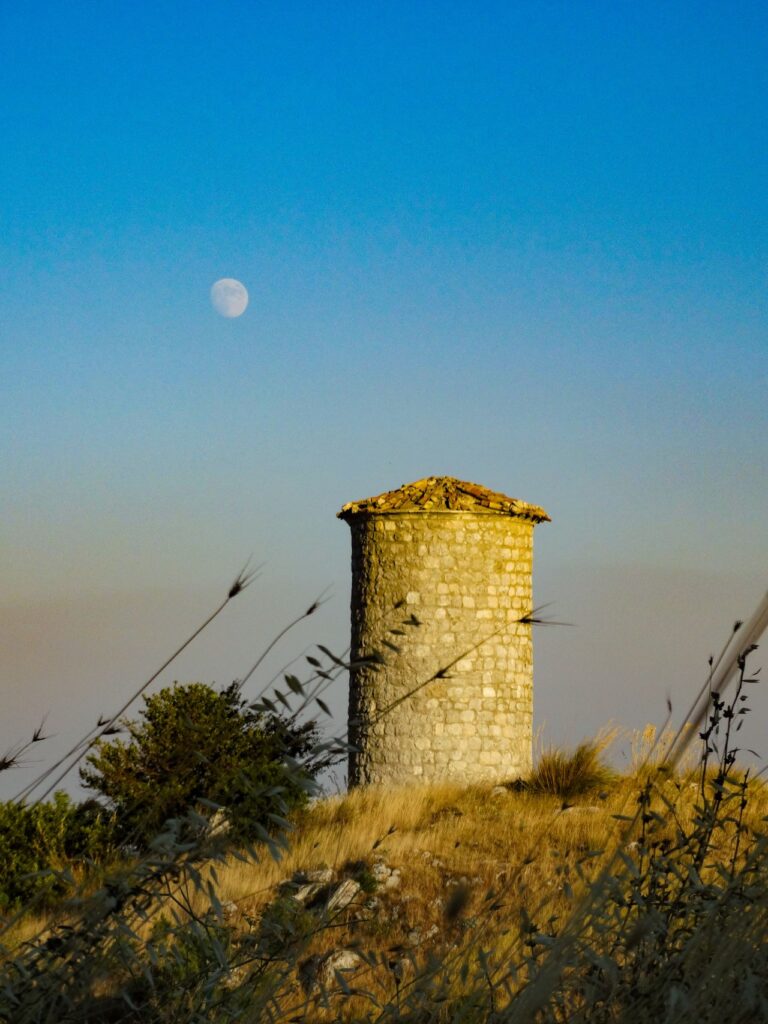 Petralia Soprana,il Comune acquisisce la torre di Villa Sgadari grazie alla donazione dell’Avvocato Ciulla