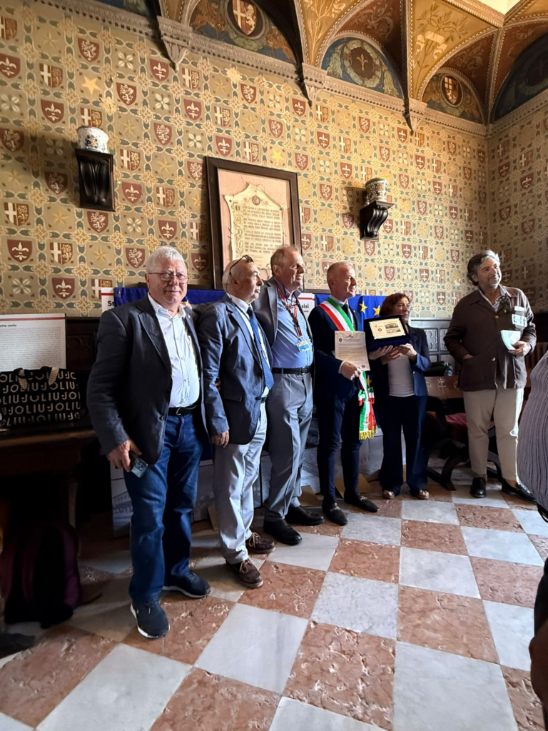 Consegnato al Sindaco di Assisi, Valter Stoppini il Premio Ferroviario Europeo “EUROFERR”