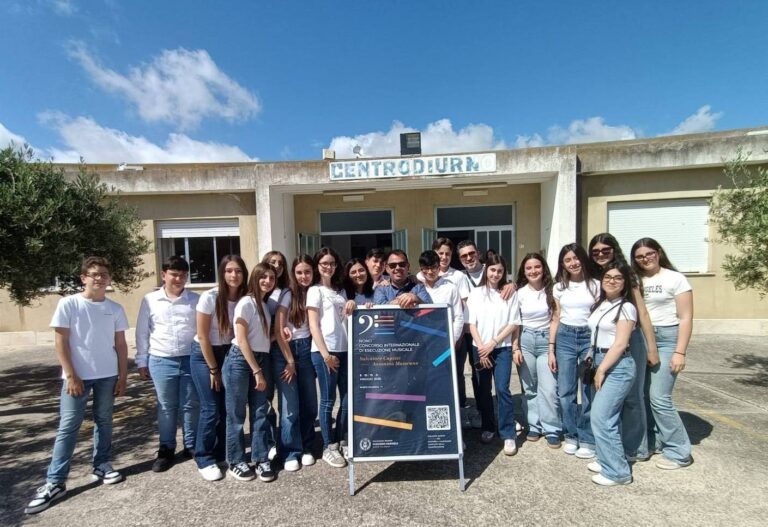 Concorso Internazionale di esecuzione musicale  a Buseto Palizzolo –Trionfo dell’I.C. “Pollina–San Mauro C/de”