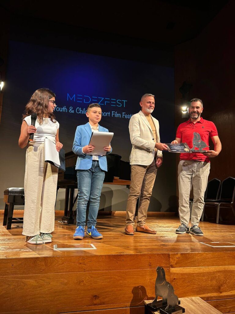 Cinema, il cortometraggio “L’incantesimo del buio” premiato a Malta