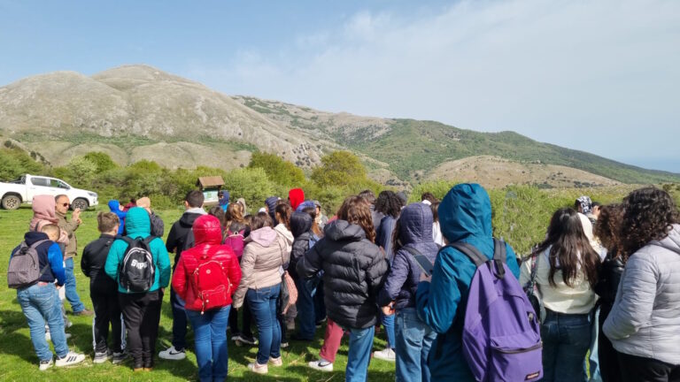 Gli studenti di Caltavuturo alla scoperta di Aquile e Grifoni nel Parco delle Madonie