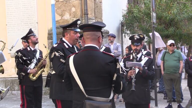Petralia Sottana, la Fanfara dei Carabinieri per i 100 anni del Monumento ai Caduti