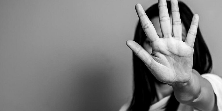 Procura. Ordinanza cautelare per 2 persone indagate per reati di violenza sessuale