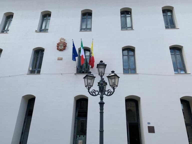 Concorso per due addetti alla cucina a Cefalù