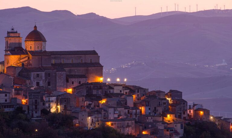 Bonus caregiver,dopo 4 anni dai fondi stanziati nel 2022, nel palermitano solo Petralia Sottana ha pubblicato l’avviso