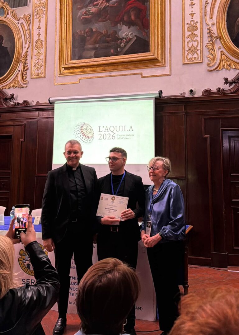 Montemaggiore Belsito sul tetto dell’arte sacra: Giacomo Valvo, donera’ l’opera vincitrici nelle mani di Papa Leone.